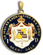 14 Karat Gold Hawaiian Coat of Arms Medallion - Trademark Jewelers