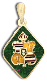 14 Karat Gold Triangular Royal Hawaiian Seal Pendant - Trademark Jewelers